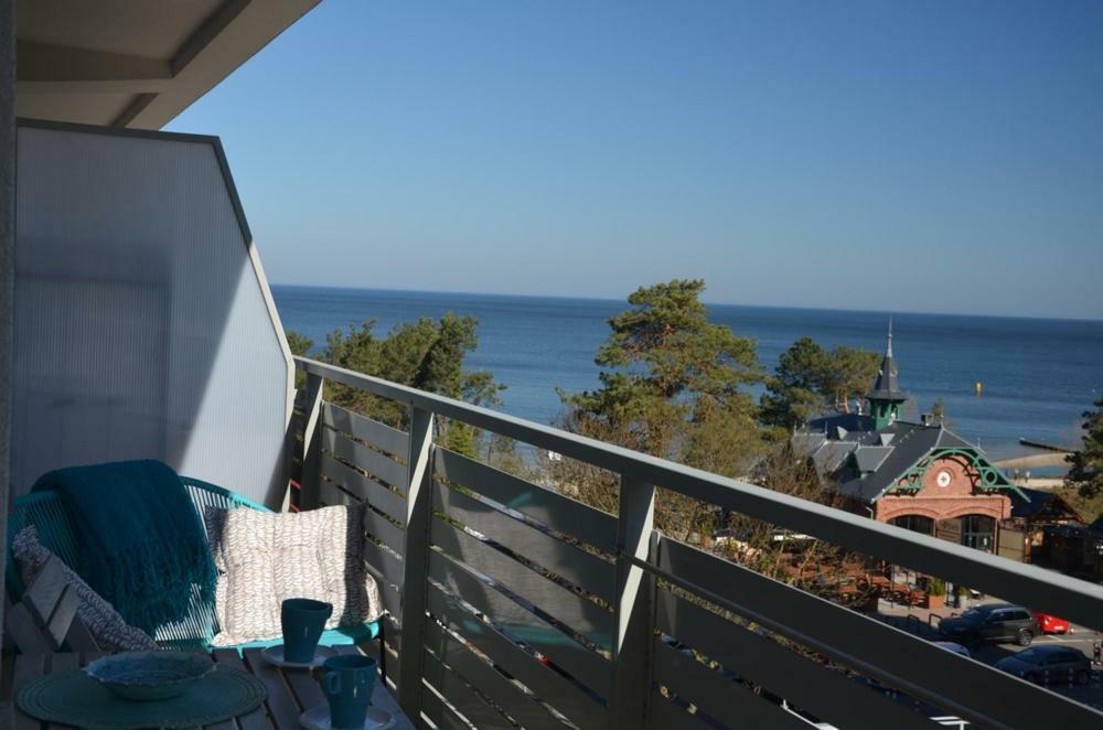 ミエンジズドロイェMaly Przytulny Apartament Z Widokiem Na Morze - Po Remoncieアパートメント エクステリア 写真